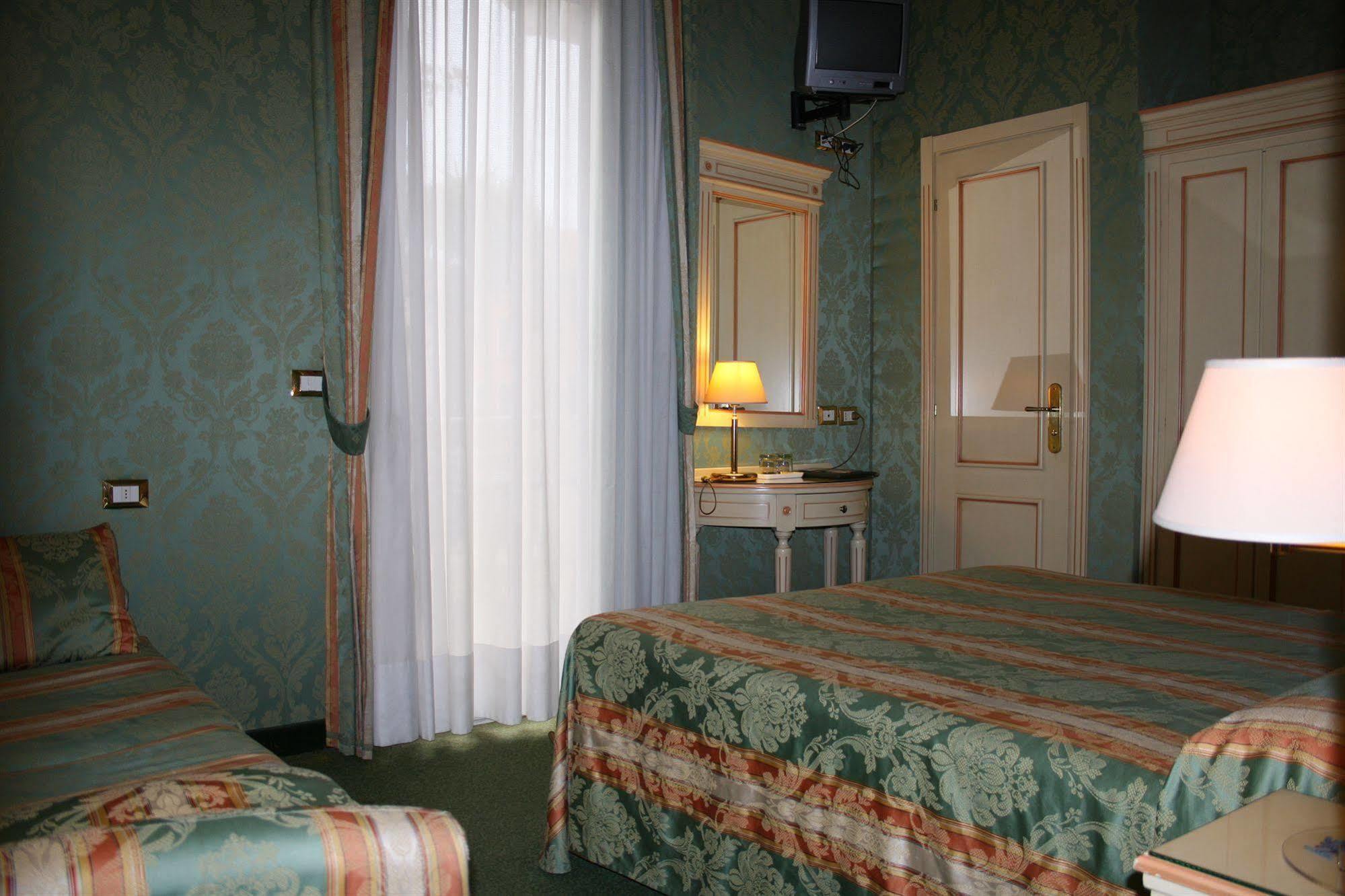 Hotel Delle Palme 3*